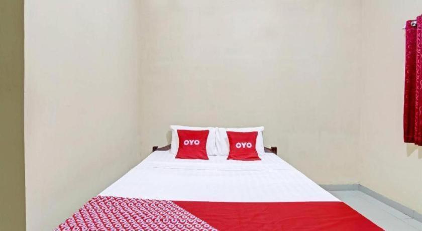 Oyo 91353 Hotel Surya Andesa Klaten エクステリア 写真