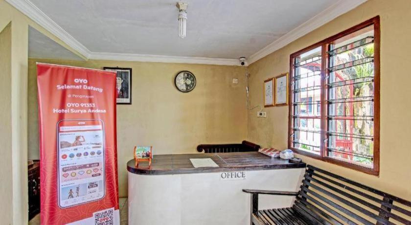 Oyo 91353 Hotel Surya Andesa Klaten エクステリア 写真